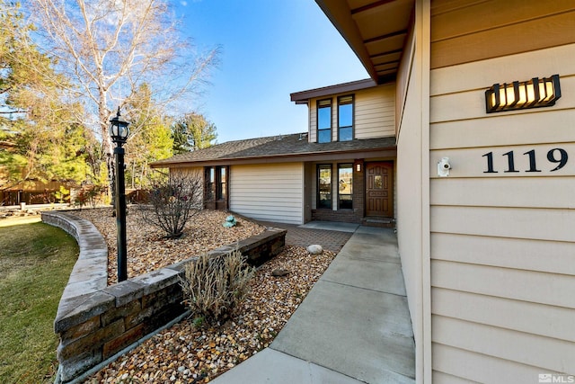 view of property entrance