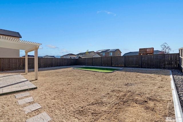 view of yard featuring a pergola