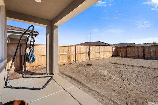 view of yard with a patio