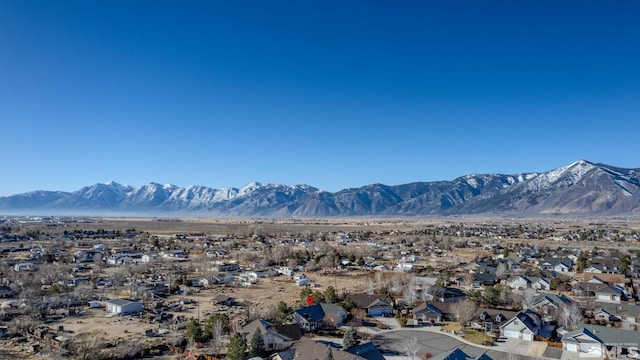 property view of mountains