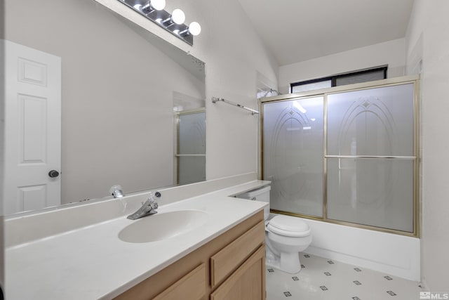 full bathroom featuring toilet, enclosed tub / shower combo, vaulted ceiling, and vanity