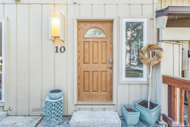 view of entrance to property