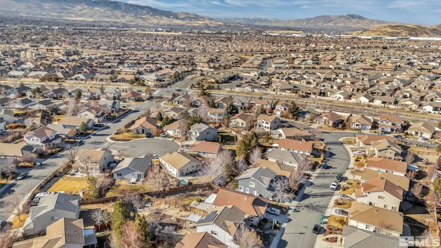 bird's eye view featuring a mountain view