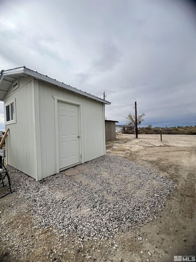 view of outbuilding