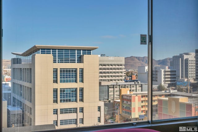 city view featuring a mountain view