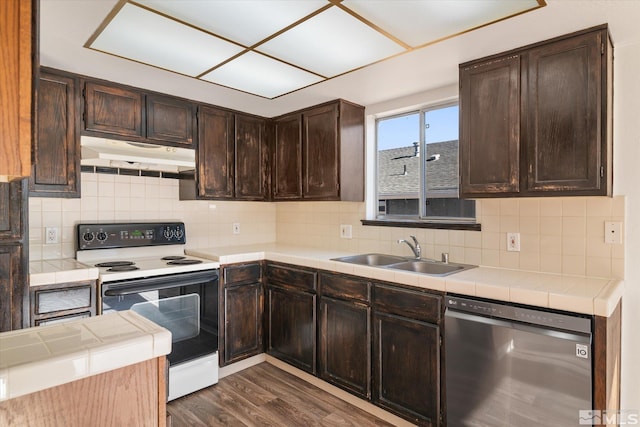 kitchen with backsplash, stainless steel dishwasher, sink, white electric range oven, and dark wood-type flooring