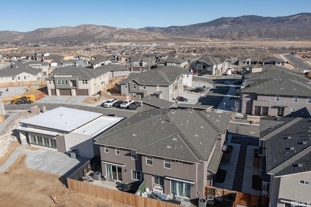 bird's eye view featuring a mountain view