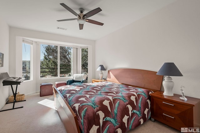 bedroom featuring ceiling fan