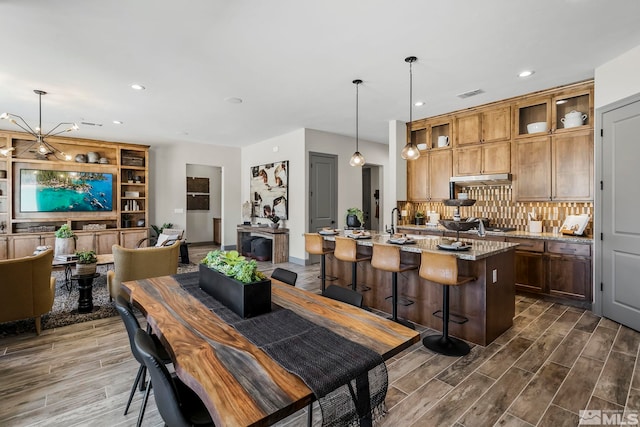 dining space featuring sink