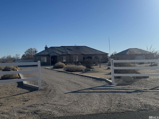 view of front of property