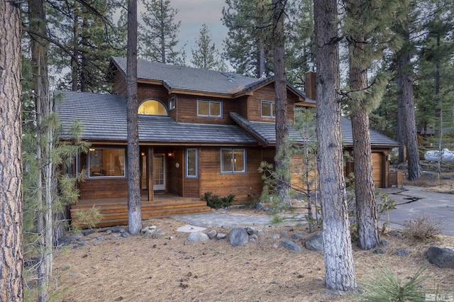 view of front of house featuring a garage