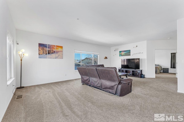 living room with carpet