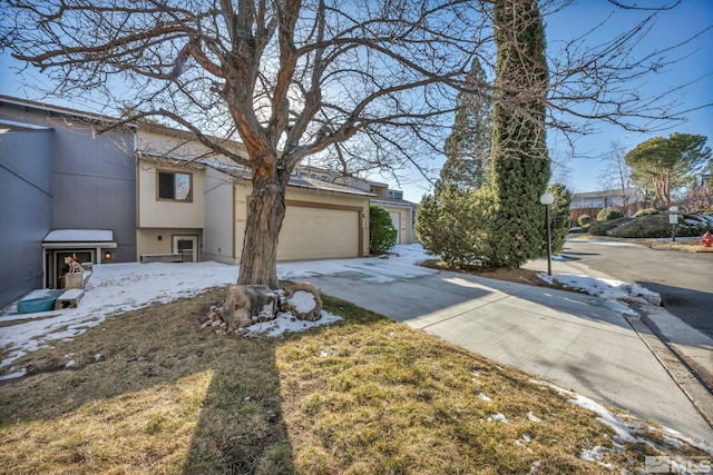 view of yard featuring a garage