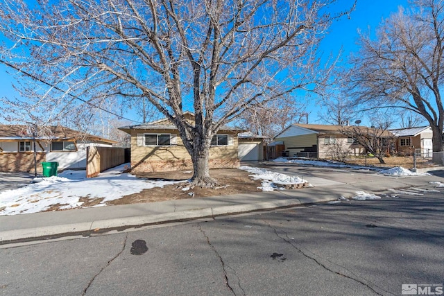 Listing photo 3 for 686 Ibis Ln, Reno NV 89503