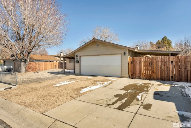 ranch-style house featuring a garage