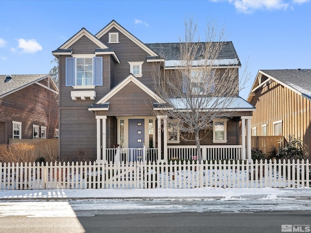 view of front of property