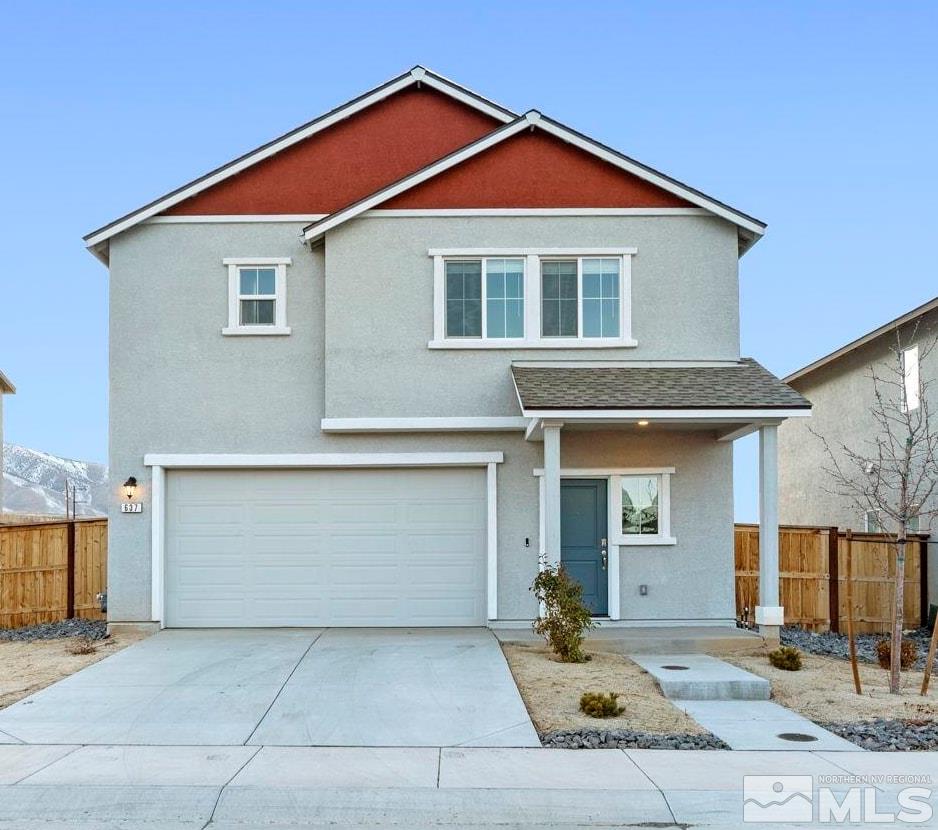 view of front property featuring a garage