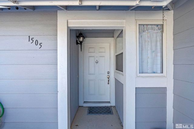 view of entrance to property