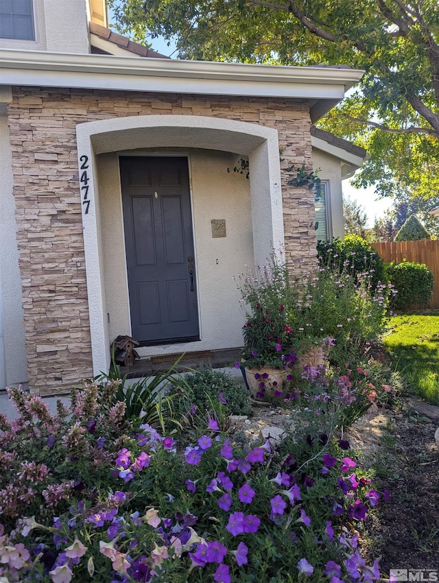 view of property entrance