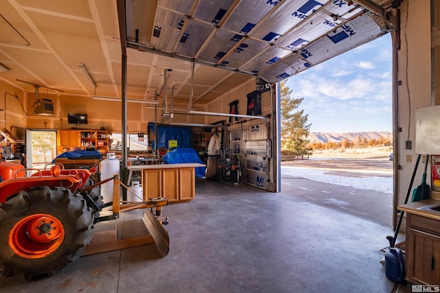 garage featuring a mountain view