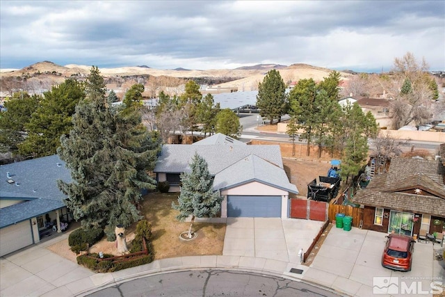 bird's eye view featuring a mountain view