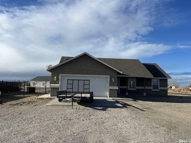 view of front facade featuring a garage