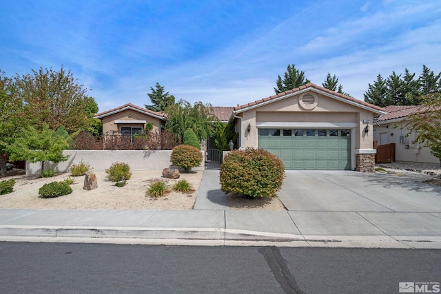 view of front facade with a garage