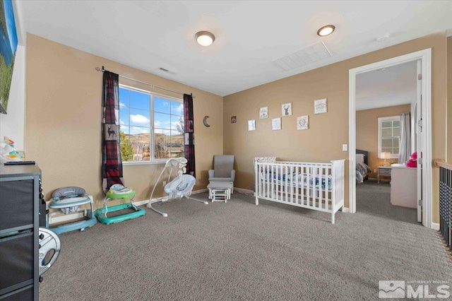 bedroom with carpet flooring