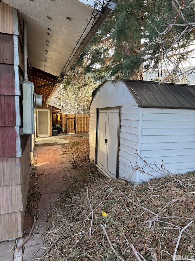 view of outbuilding