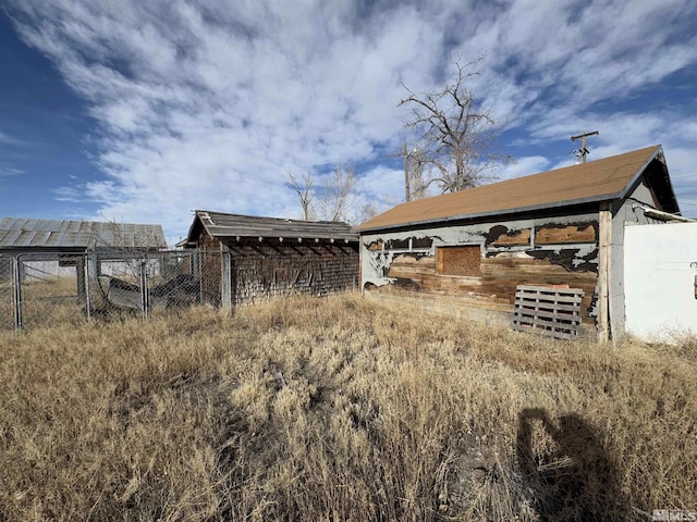 view of outbuilding