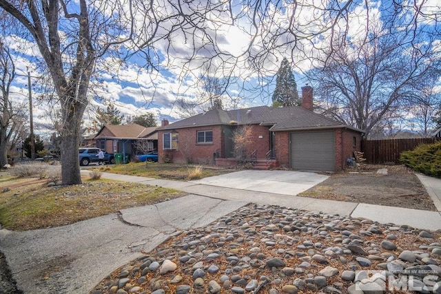 single story home featuring a garage