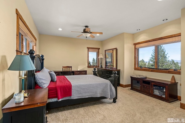 bedroom featuring carpet floors and ceiling fan