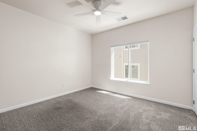 unfurnished room with carpet flooring and ceiling fan