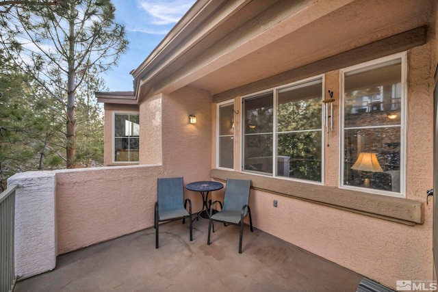 balcony with a sunroom