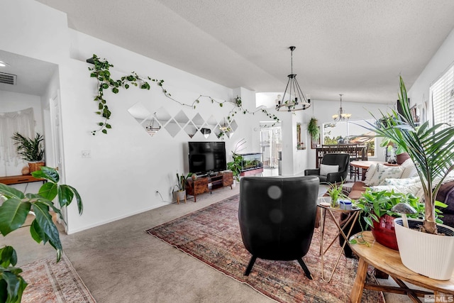 living area with a chandelier, a textured ceiling, lofted ceiling, visible vents, and carpet