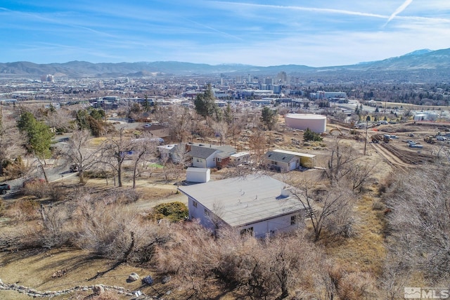 bird's eye view featuring a mountain view