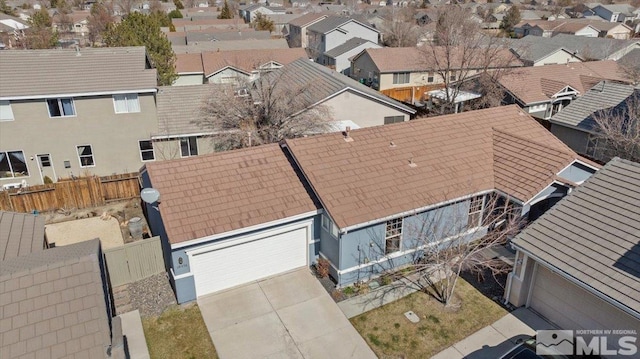 drone / aerial view featuring a residential view