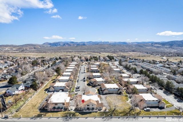 bird's eye view featuring a residential view and a mountain view