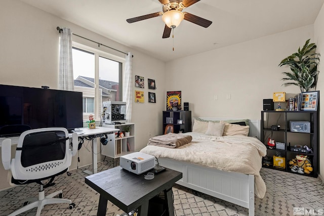 bedroom featuring ceiling fan