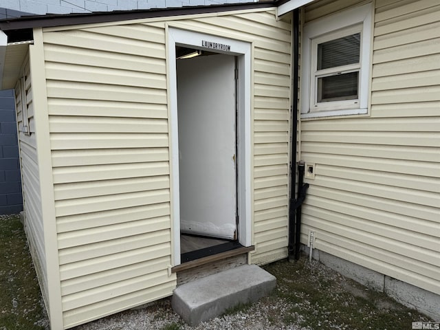 view of property entrance