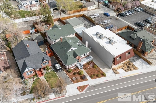 birds eye view of property featuring a residential view