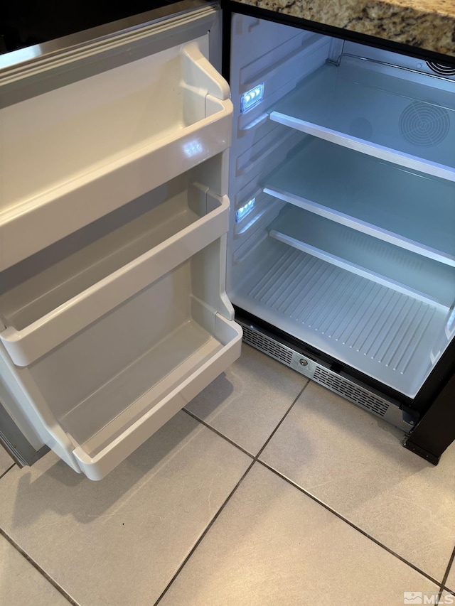 room details with fridge
