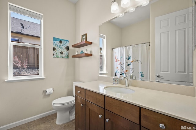 full bath featuring tile patterned flooring, vanity, toilet, baseboards, and a shower with shower curtain