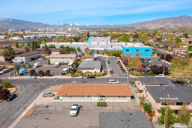 bird's eye view with a mountain view