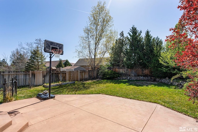 view of patio with a fenced backyard