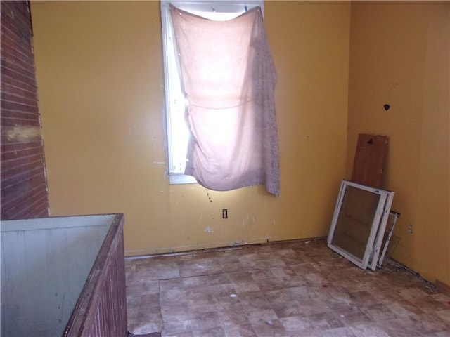 3729 Annunciation St, New Orleans, LA 70115 - view of tiled empty room