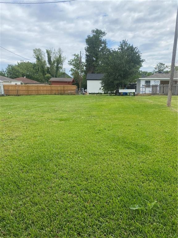 61 E Chalmette Cir, Chalmette LA, 70043 land for sale