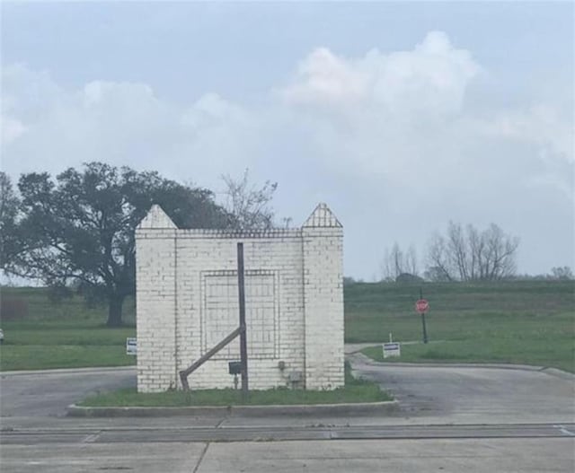 Listing photo 2 for LOT13 Audubon Pl, Belle Chasse LA 70037