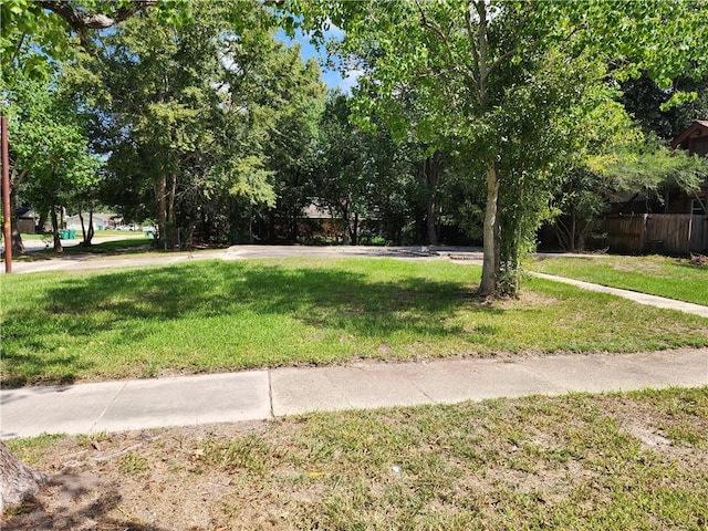 Listing photo 3 for 206 Woodcrest Dr, Slidell LA 70458