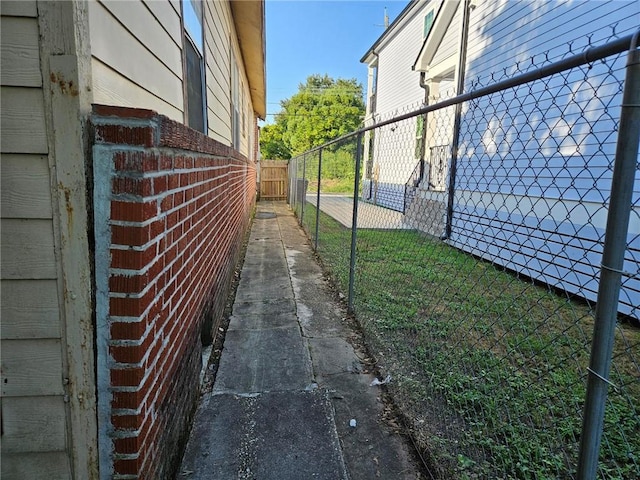 view of home's exterior